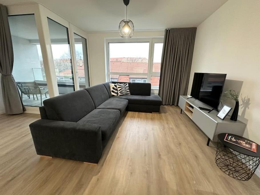 New Apartment Near Tipos Arena, Free Parking, Danubius One Building Bratislava Exterior foto